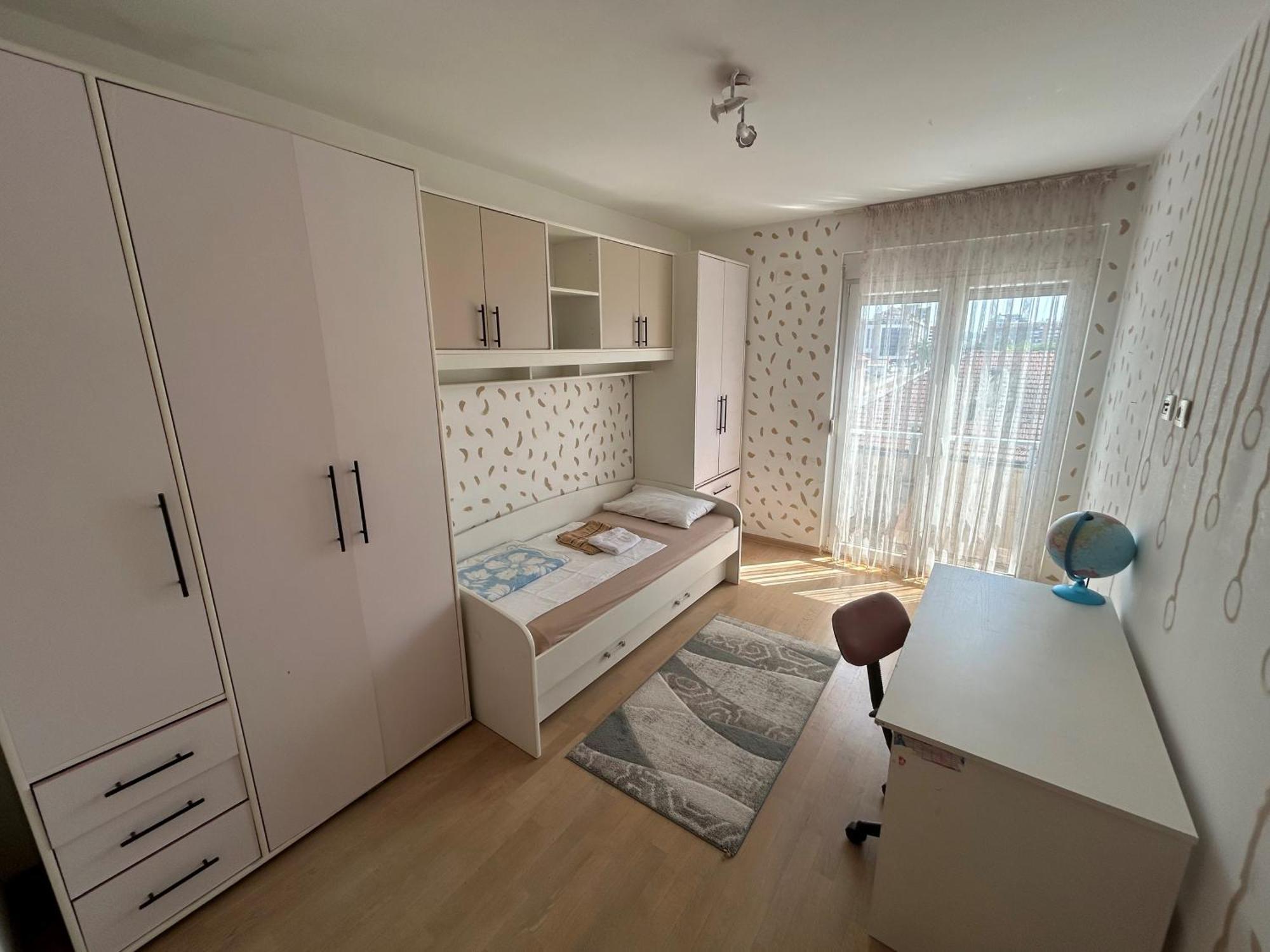 Ana'S 2 Bedrooms Lovely Flat Podgorica Buitenkant foto