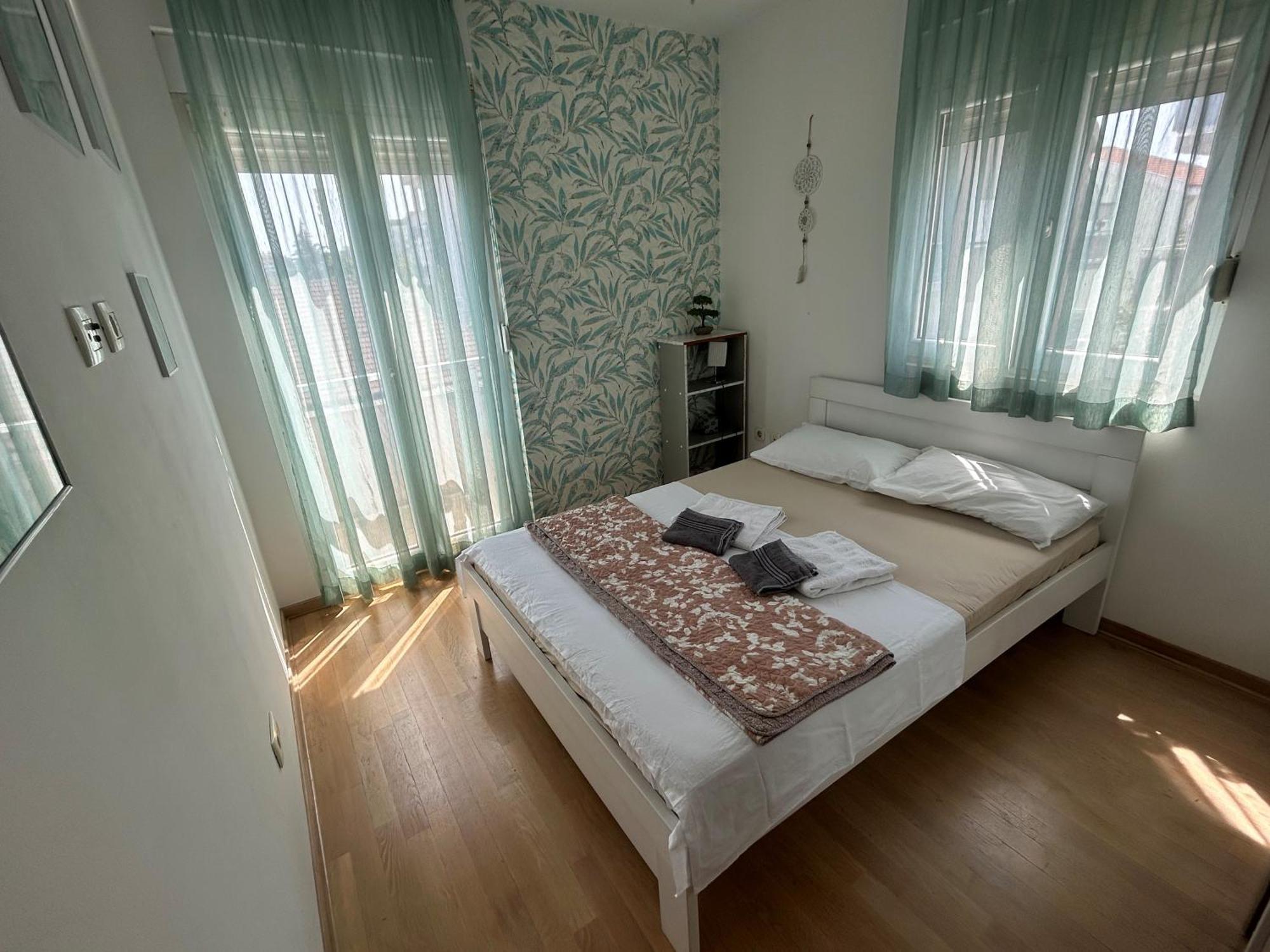 Ana'S 2 Bedrooms Lovely Flat Podgorica Buitenkant foto