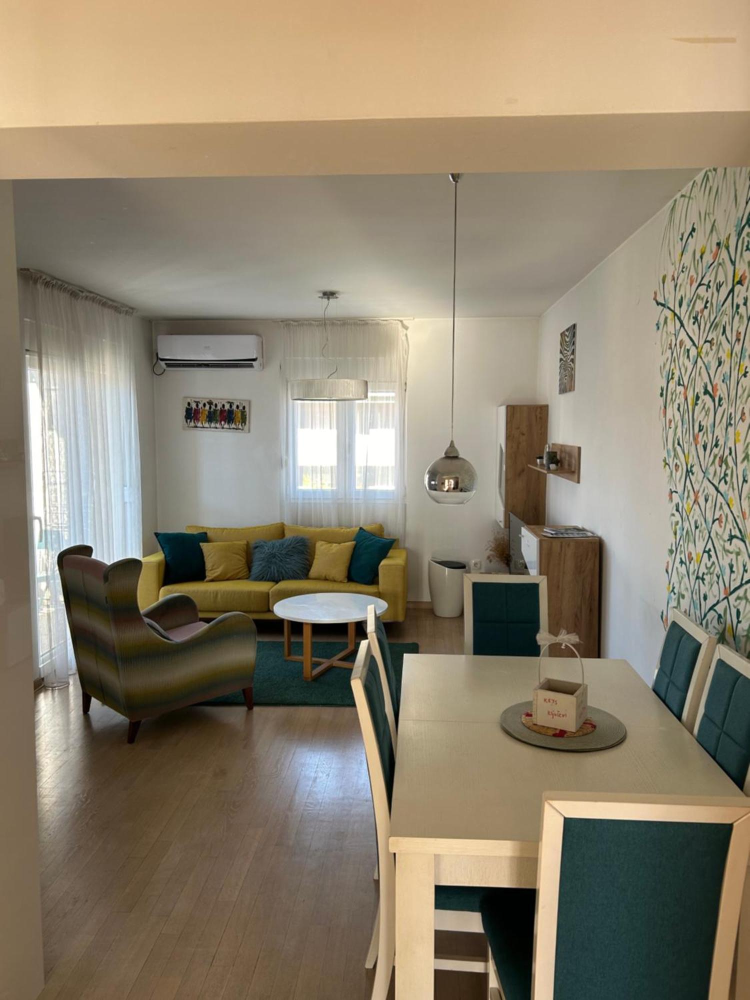 Ana'S 2 Bedrooms Lovely Flat Podgorica Buitenkant foto